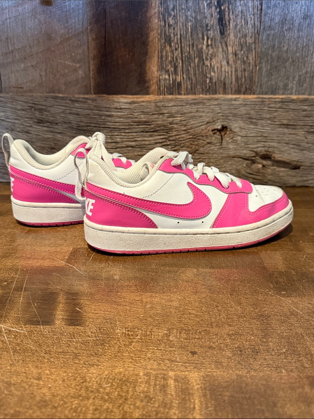 Nike Kids Low-Top Dunks in White and Hot Pink